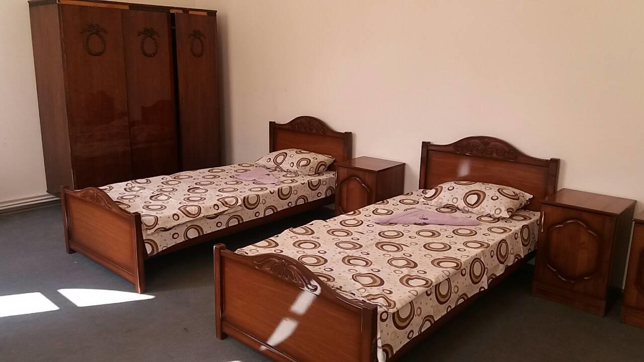 Noy Hostel เยเรวาน ภายนอก รูปภาพ
