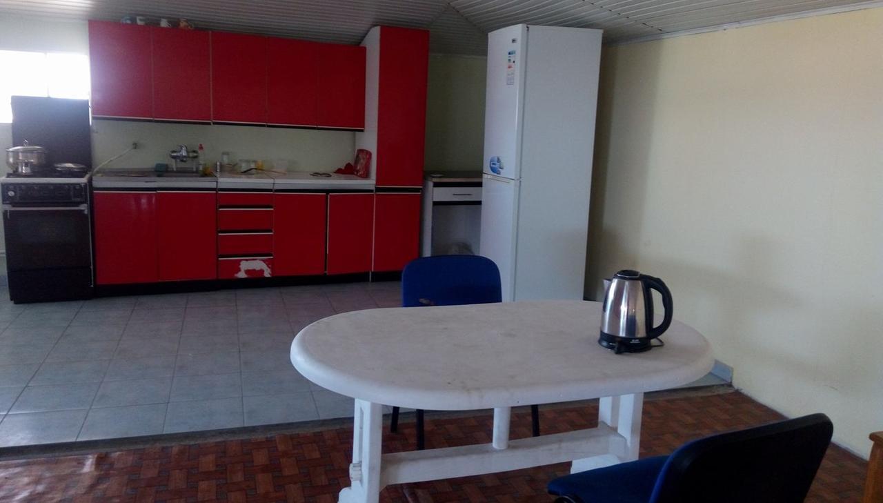Noy Hostel เยเรวาน ภายนอก รูปภาพ